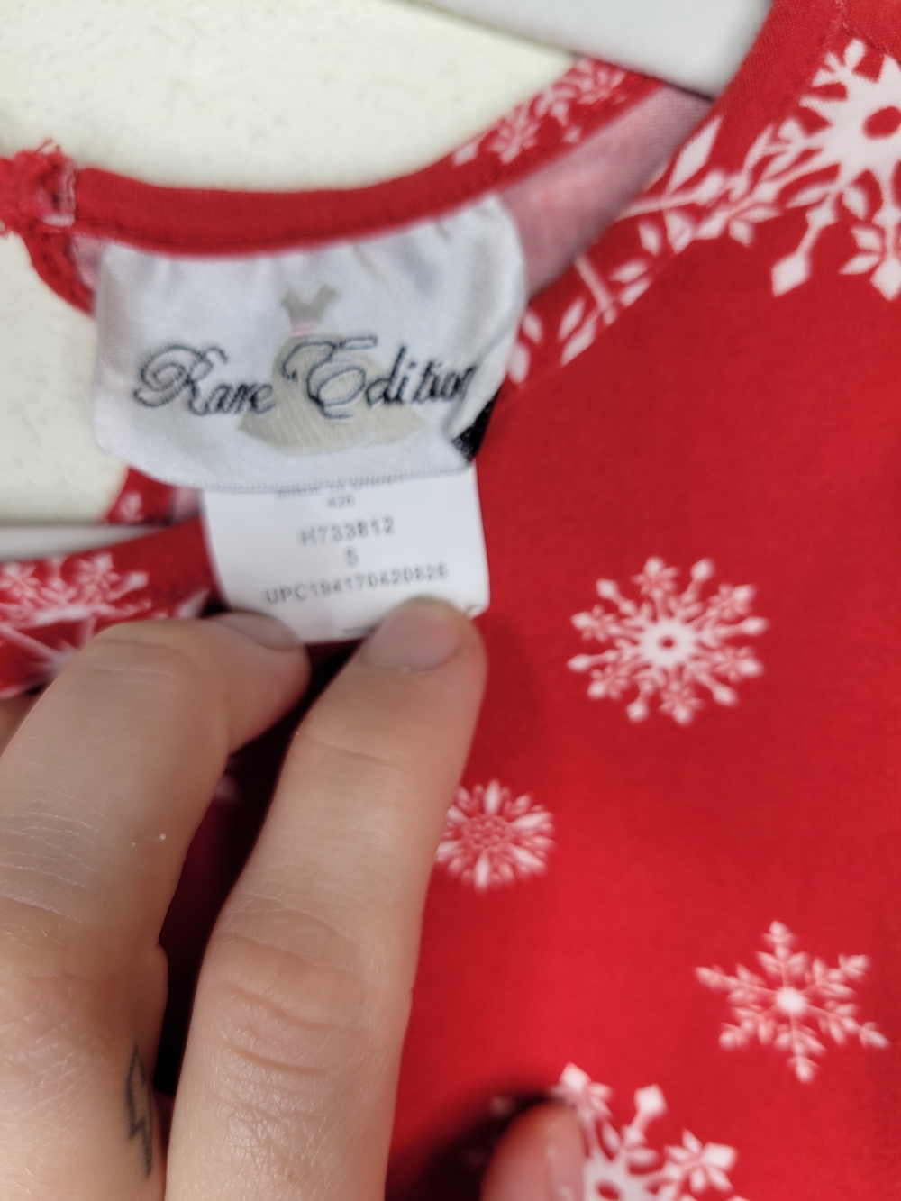 Girls Red Snowflake Ruffle-Sleeve Dress - Picture 3 of 4